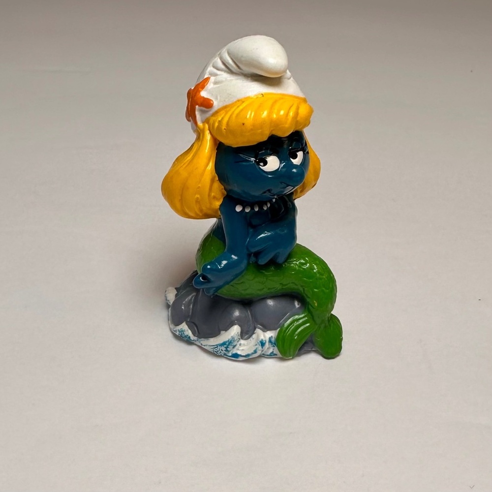 Vintage Mermaid Smurfette Figurine 1981 Schleich Peyo Made in Hong Kong Smurfs